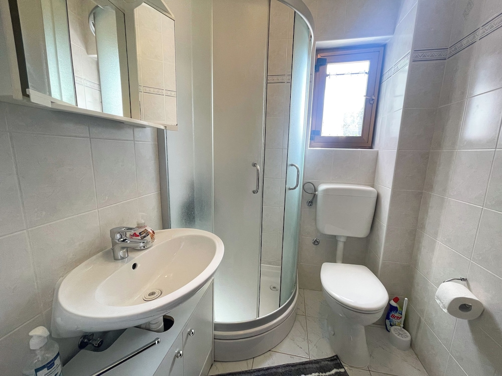 Apartment Irena 2