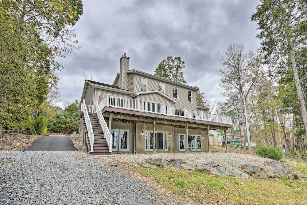 Beautiful Lakefront Retreat w/ Deck & Views! view 4