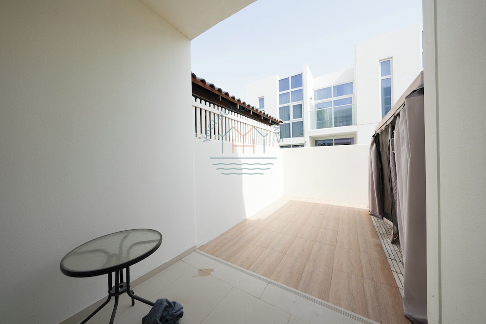 Luxury 4BR Villa With Private Garden