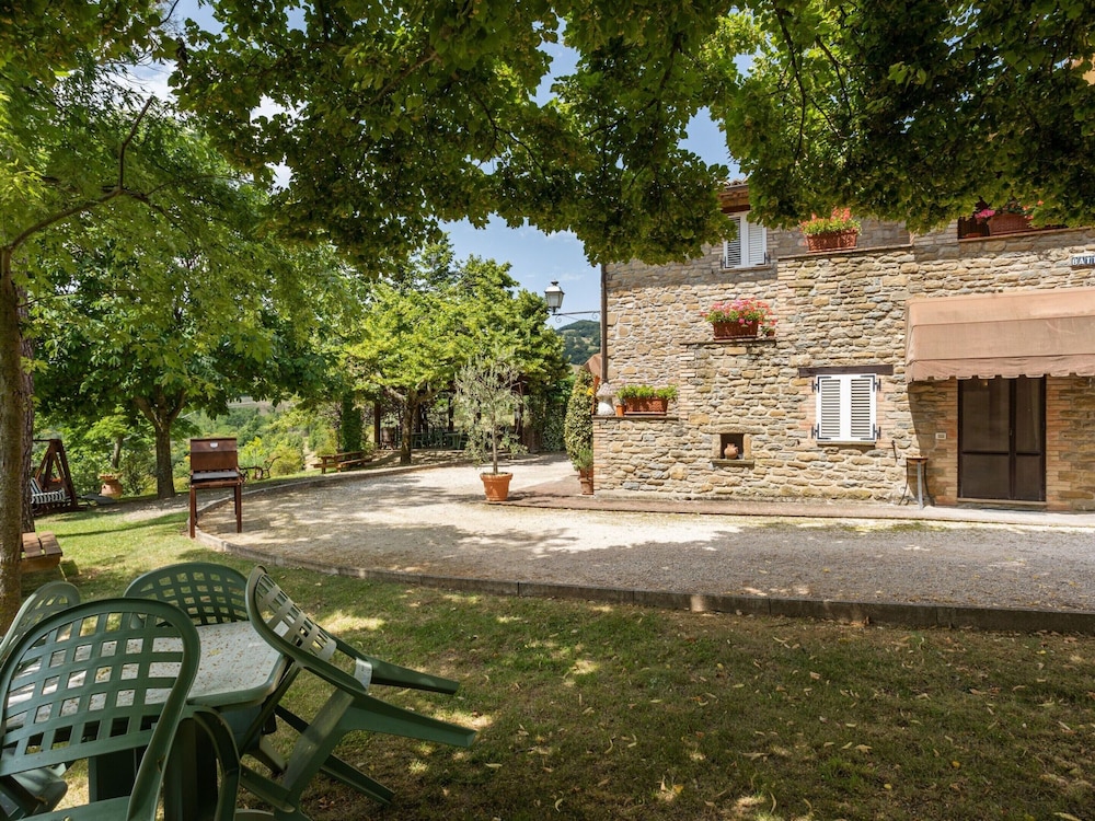 Belvilla by OYO Holiday Home in Assisi With Pool photo 5