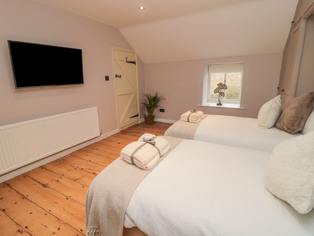 Donni Hall Cottage