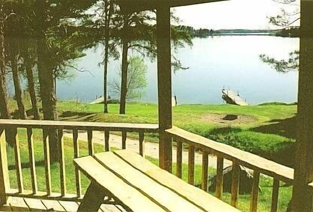 Crow Wing Crest Resort