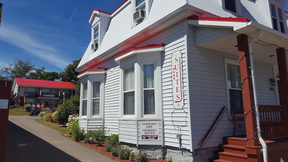 Harmony B&B & Suites