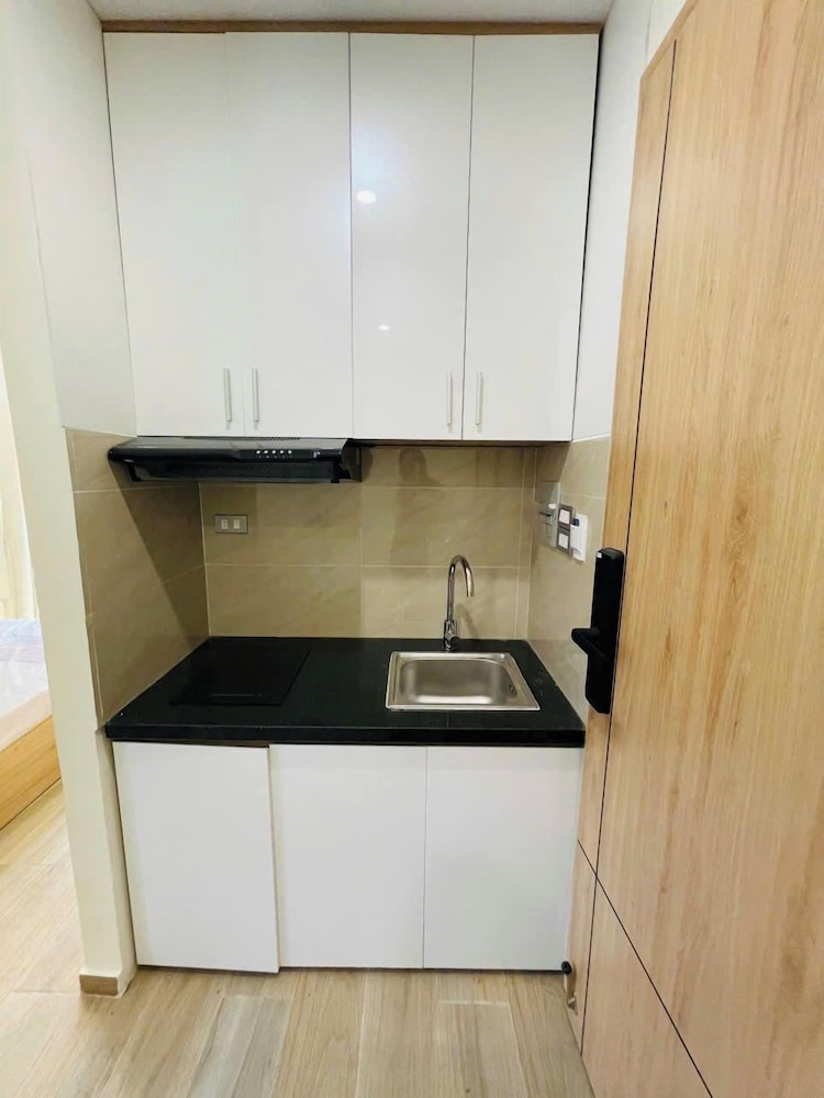 Hana Home Service Apartment