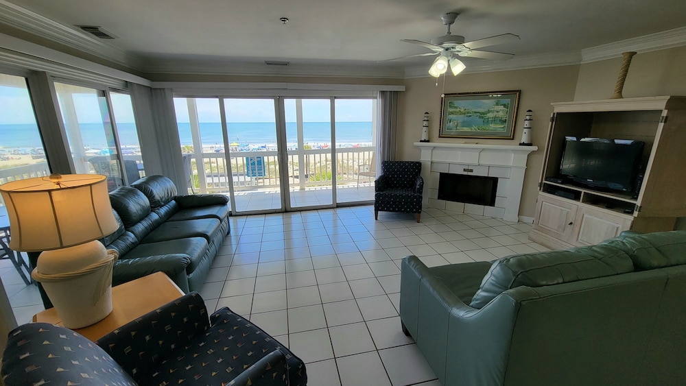 Pelican Point by Tybee Vacation Rentals