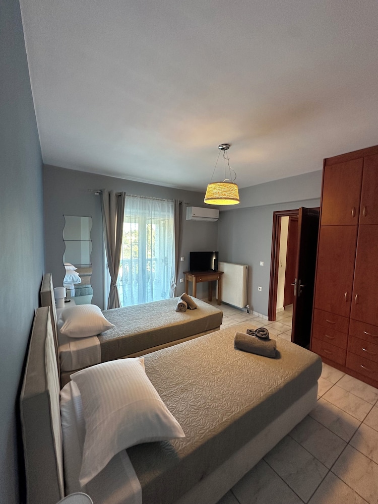 Denva Holiday Home