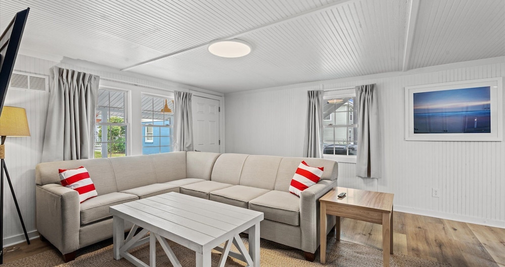 Cabana Beach - RR Beach Club LLC