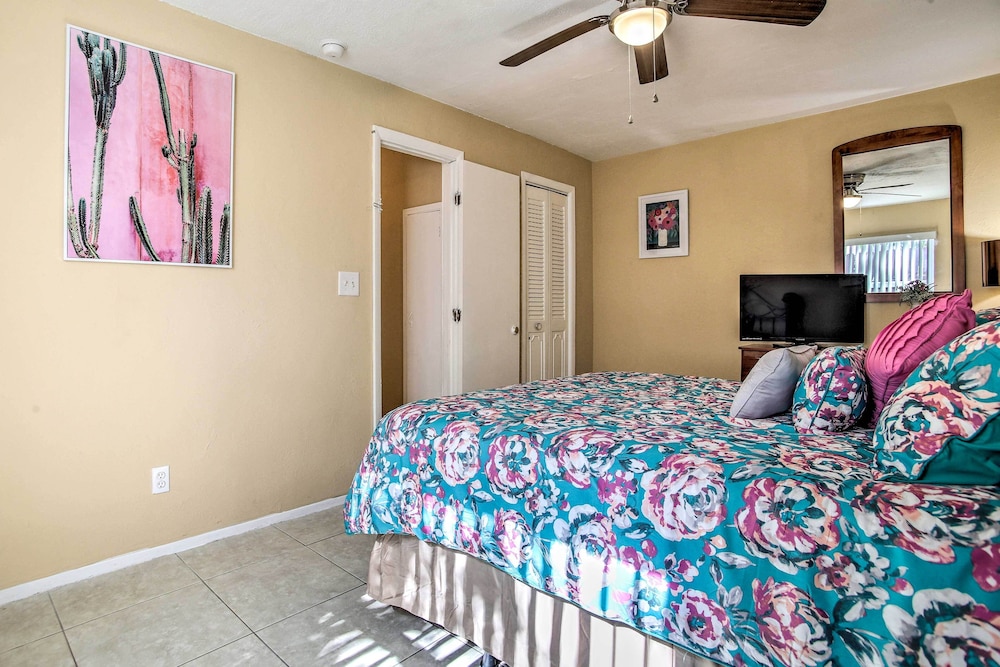 1 Mi to Oceanfront Fun: Pompano Beach Retreat!