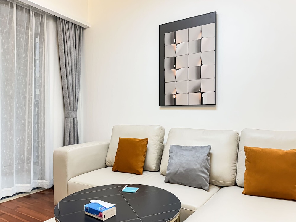 Tyms 2BR Apt Gubei CBD Near Takashimaya