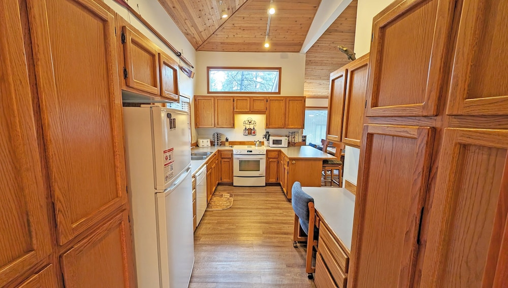Coyote 7 3 Bedroom Home