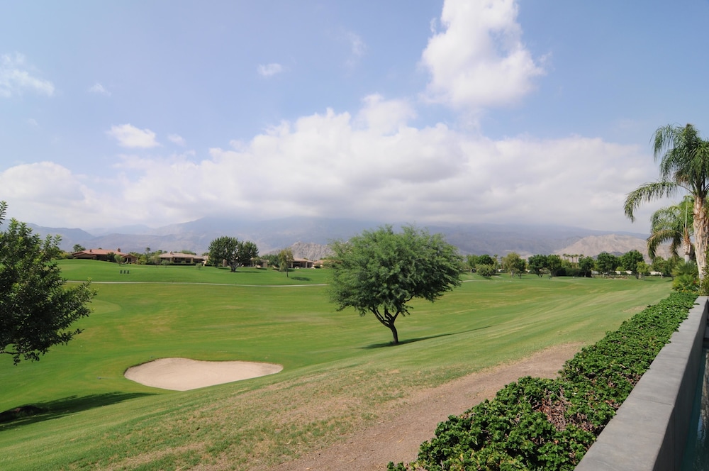 Spacious Modern Perfection at PGA West