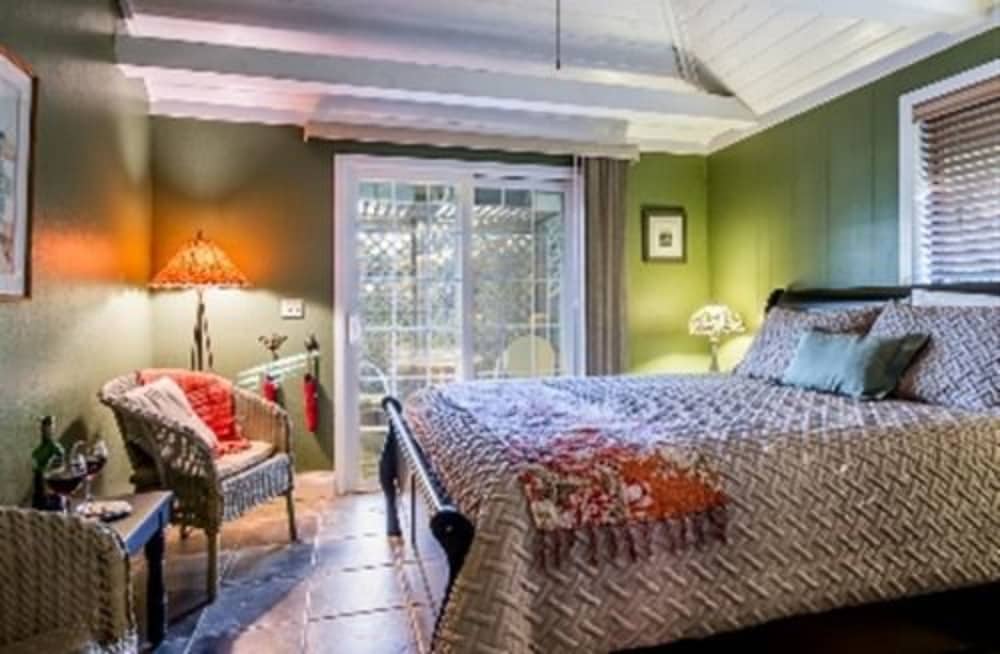 Ashland Vacations - Oak Hill Bed Breakfast - Property Image 37