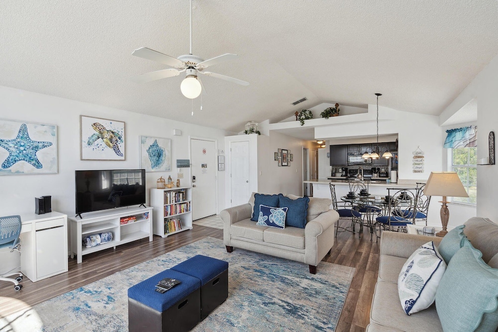 2466 Sweetwater Club Circle Unit 4
