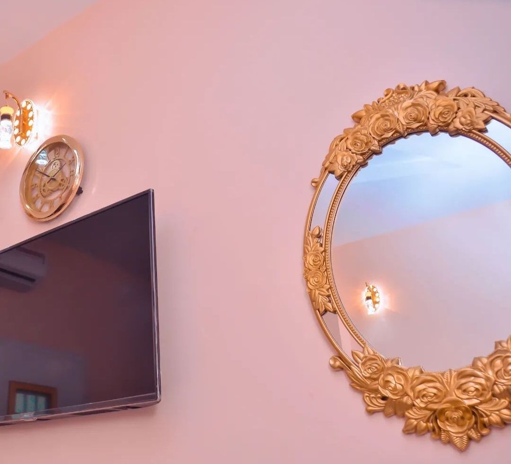 D.T Homes Luxury Apartment