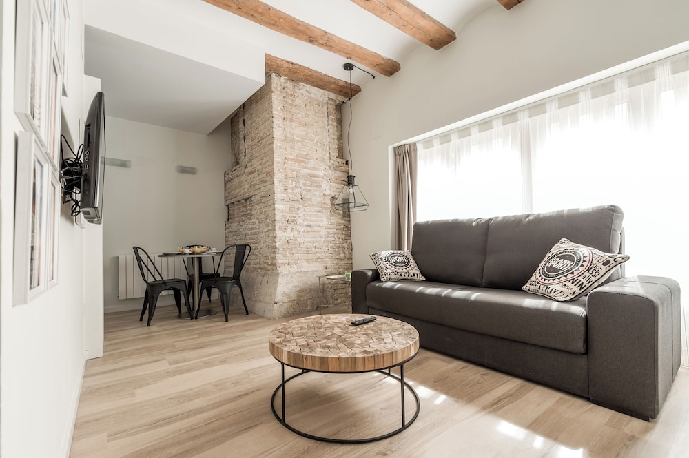 LA TORRE BOUTIQUE APARTAMENTOS
