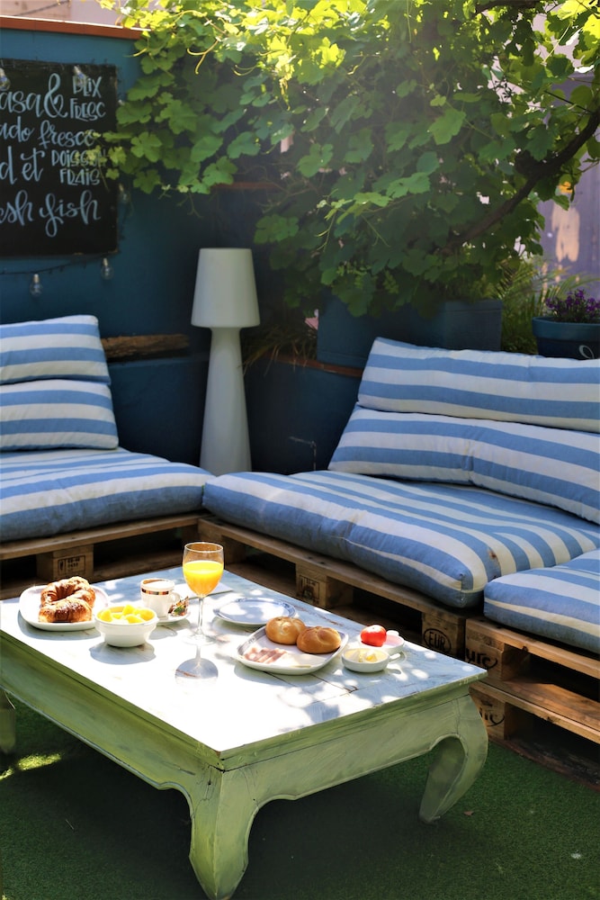 Hostel Costa Brava