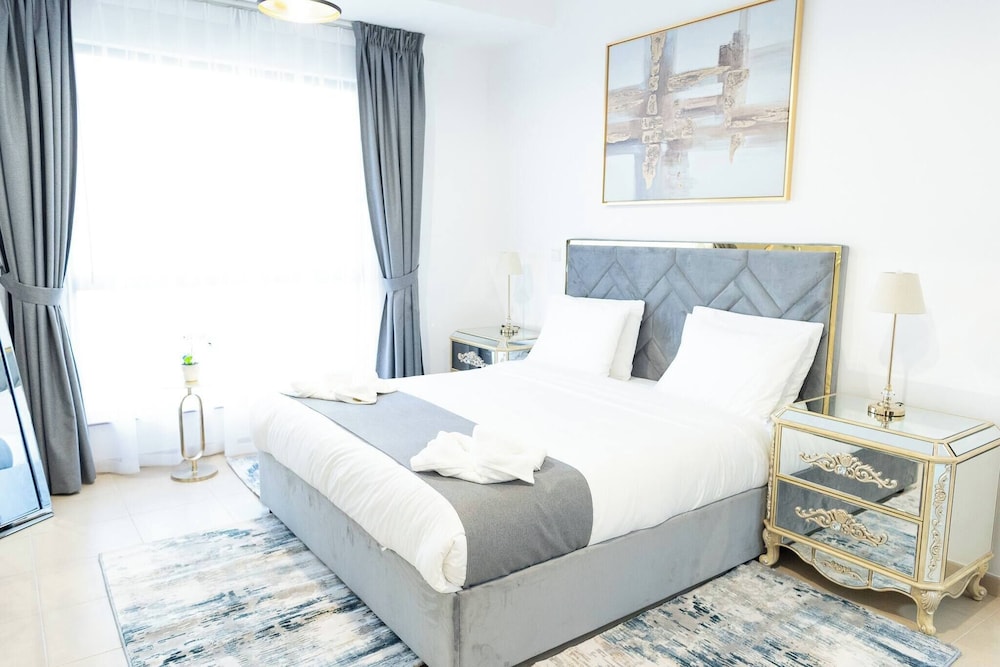 Deluxe Furnished 2br On Jbr With Balcony