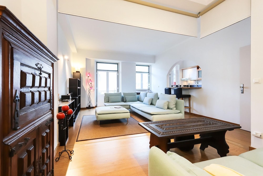 Rato Elegant by Homing view 4