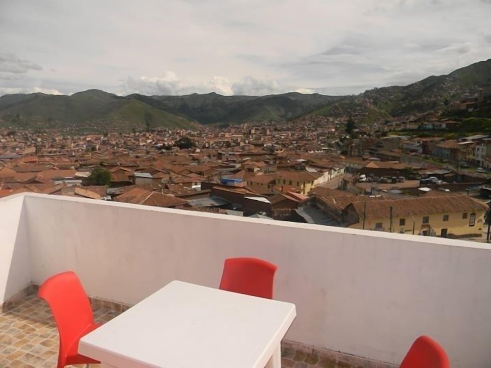 Cusco Packers Hostels