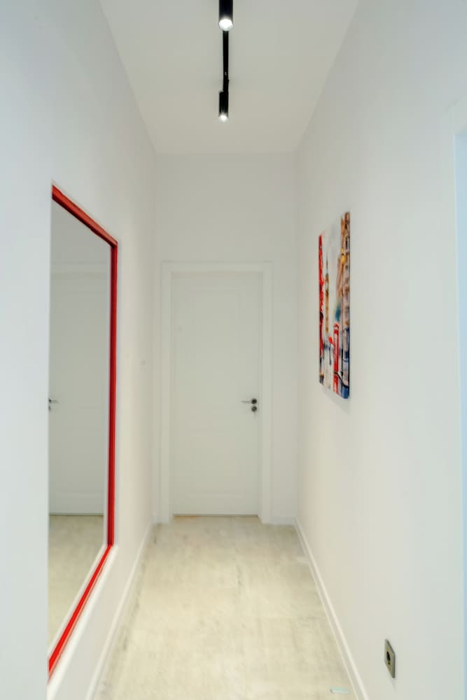 Niabi 3BDR Mansard