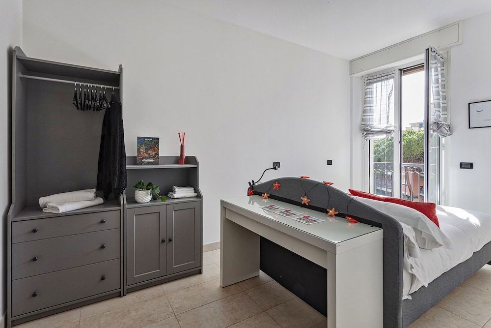 Genoa Vacations - Shelley Apartments By Wonderful Italy - Property Image 101
