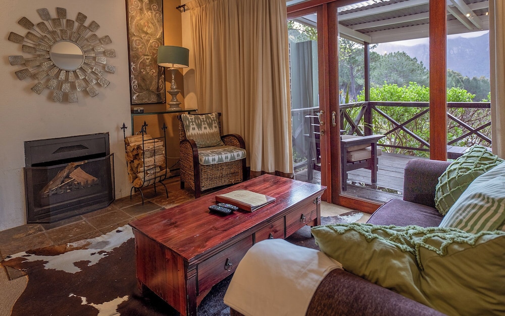 Silvermist Hotel