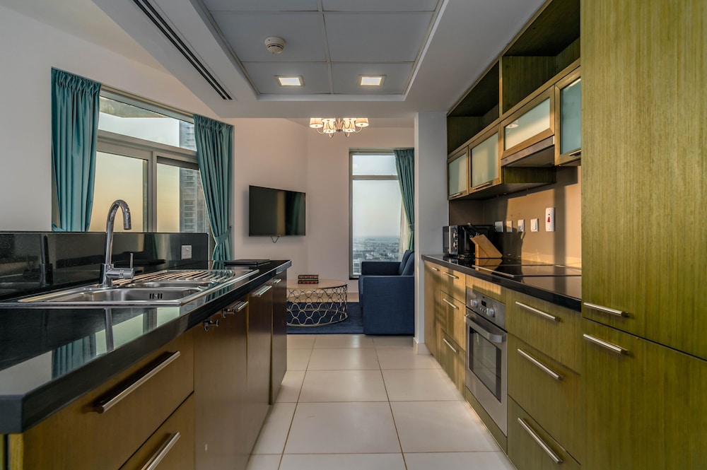Lux Bnb The Lofts - BLVD & Sea Views