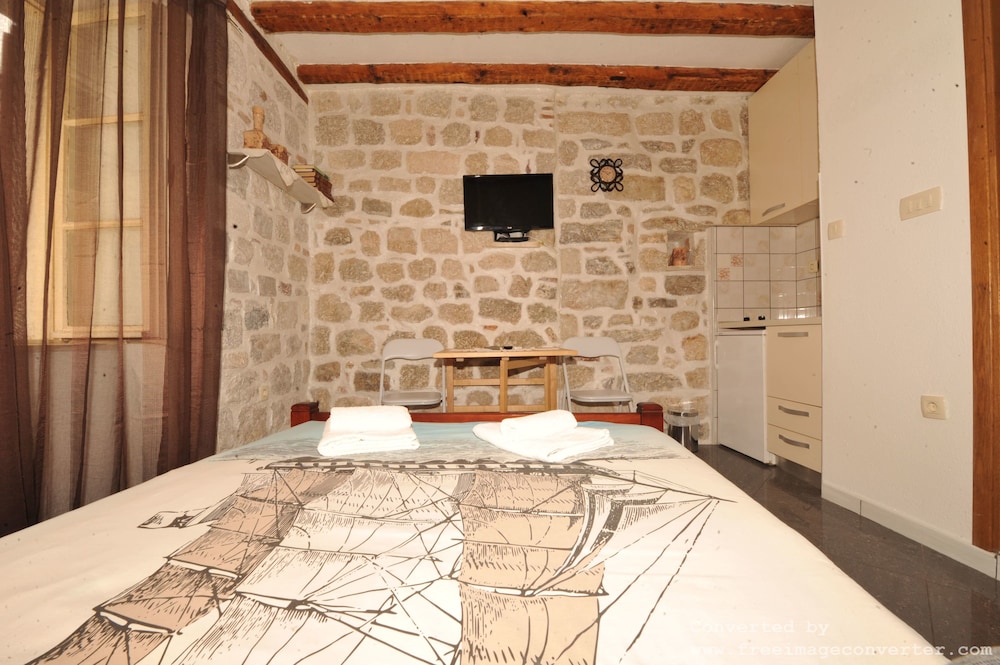 Photo 27
