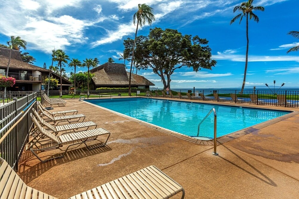 Maalaea Surf B1 2 Bedroom Condo