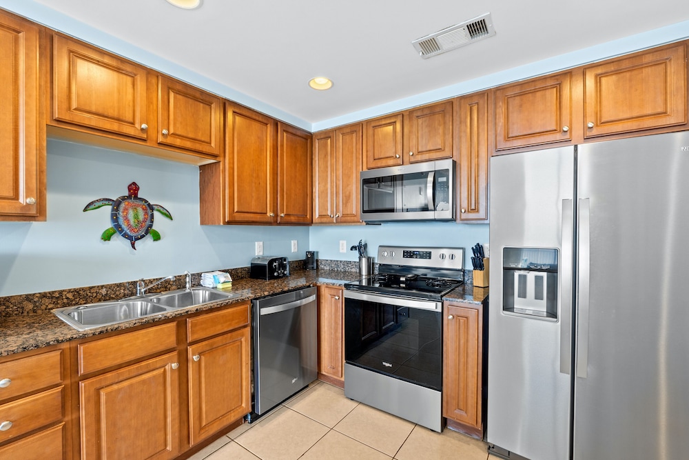 Splash Beach Resort by Panhandle Getaways