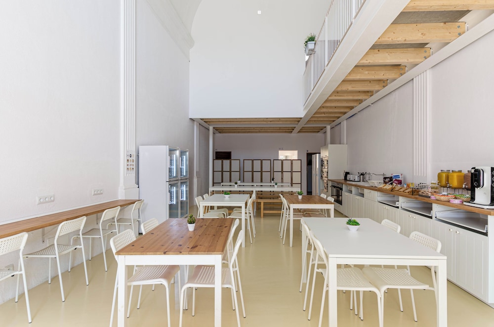 Urban Hostel Palma Albergue Juvenil
