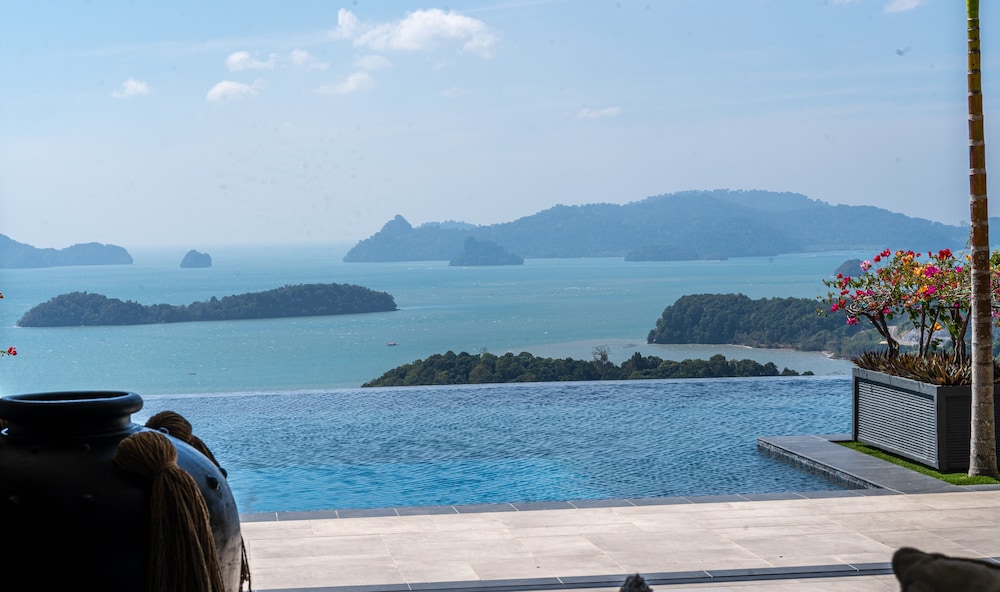 Villa Vista - Ultra-Luxury Private Villa