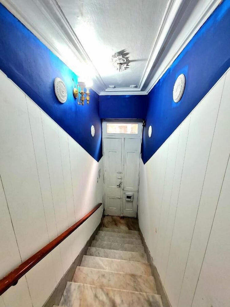 Blue Hostel Ba