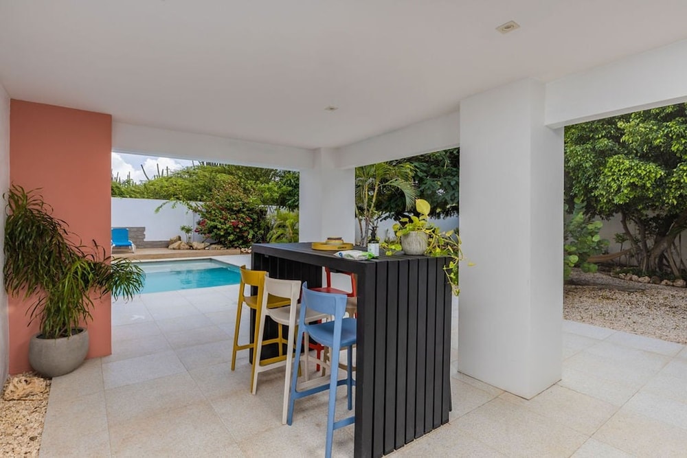 Boca Catalina 2 Boca Catalina Modern 2bd-2bath-steps to Beach