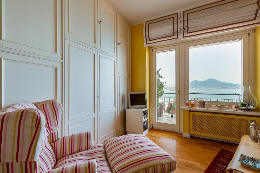 O-house Posillipo in Napoli