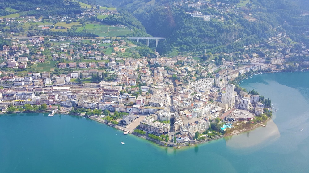 Montreux Vacations - Hotel Bon Port - Property Image 5