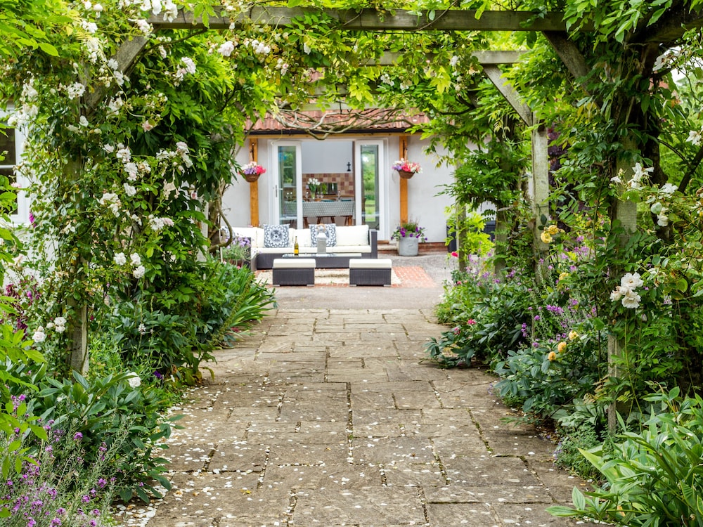 The Farm House @ Nables Farm