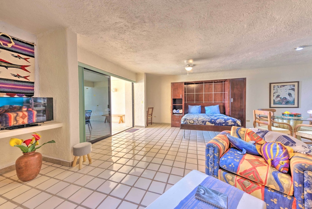 Resort-style Beachfront Getaway w/ Pool + Balcony! view 4