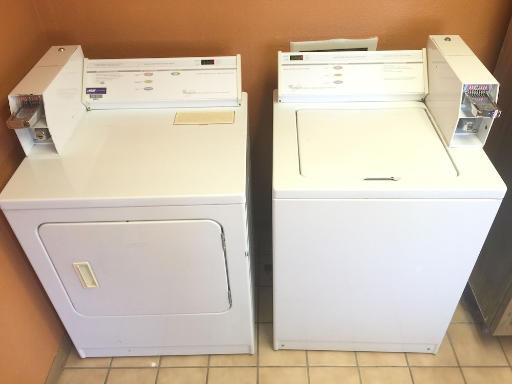 Garden City Vacations - Americas Best Value Inn Garden City - Property Image 13