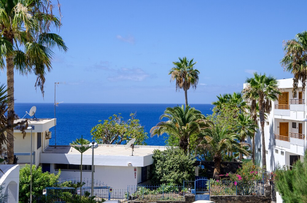 Holiday Apartment Domenico Near the San Agustin Beach photo 2