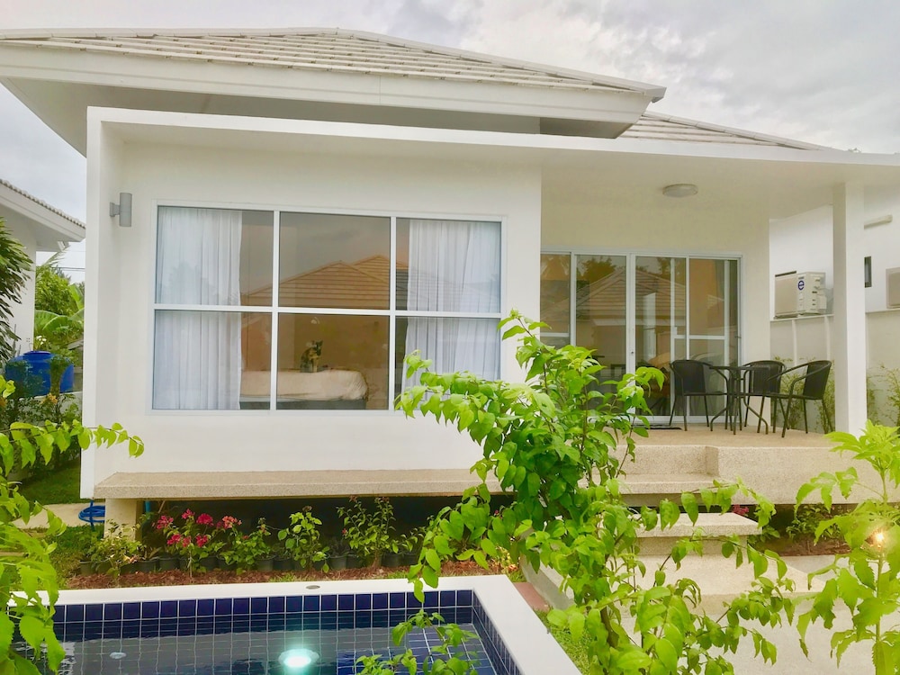 2 Bedroom Luxury House near Beach SDV002 By Samui Dream Villas
