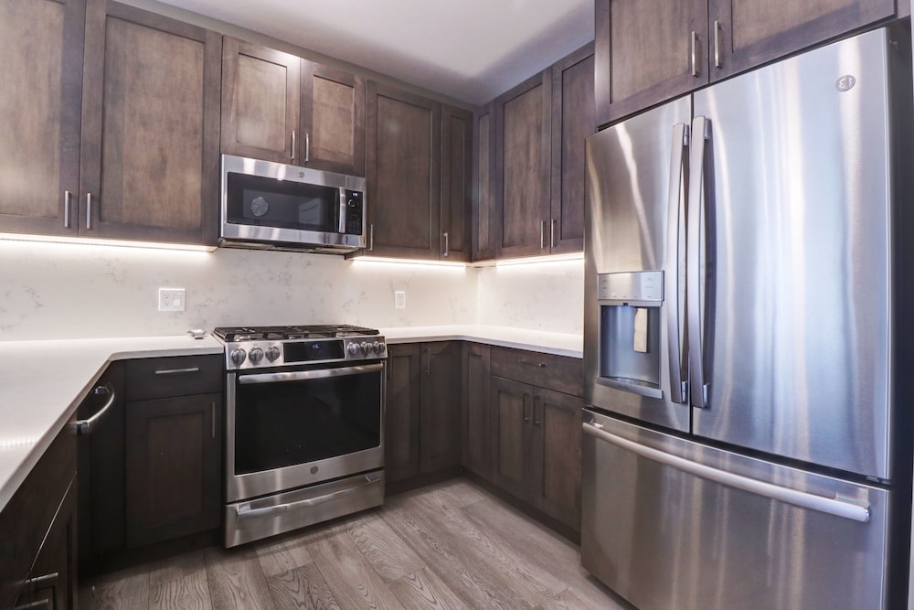 Sail Lofts 205 2 Bedroom Condo