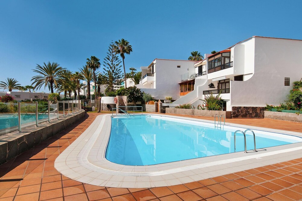 Holiday Flat With sea View in Maspalomas photo 2