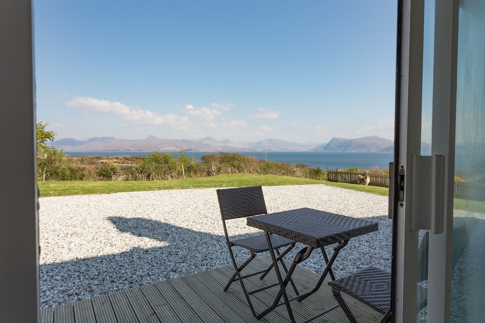 KnoydART Guest House