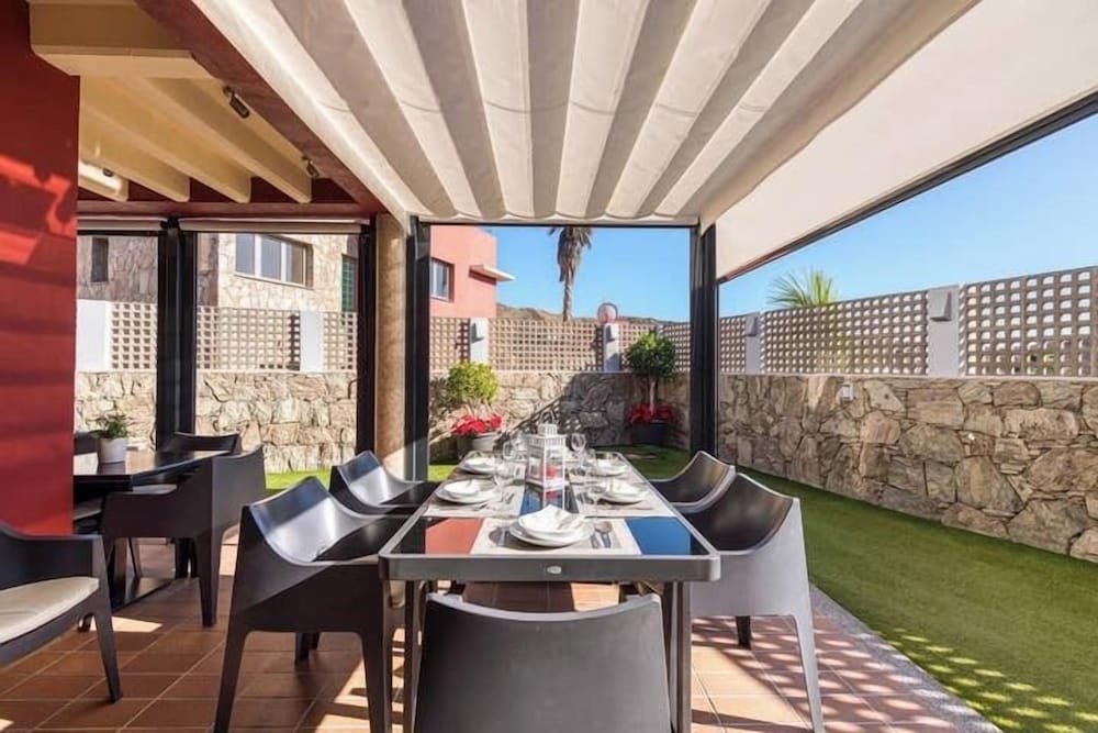 Villa Canarias