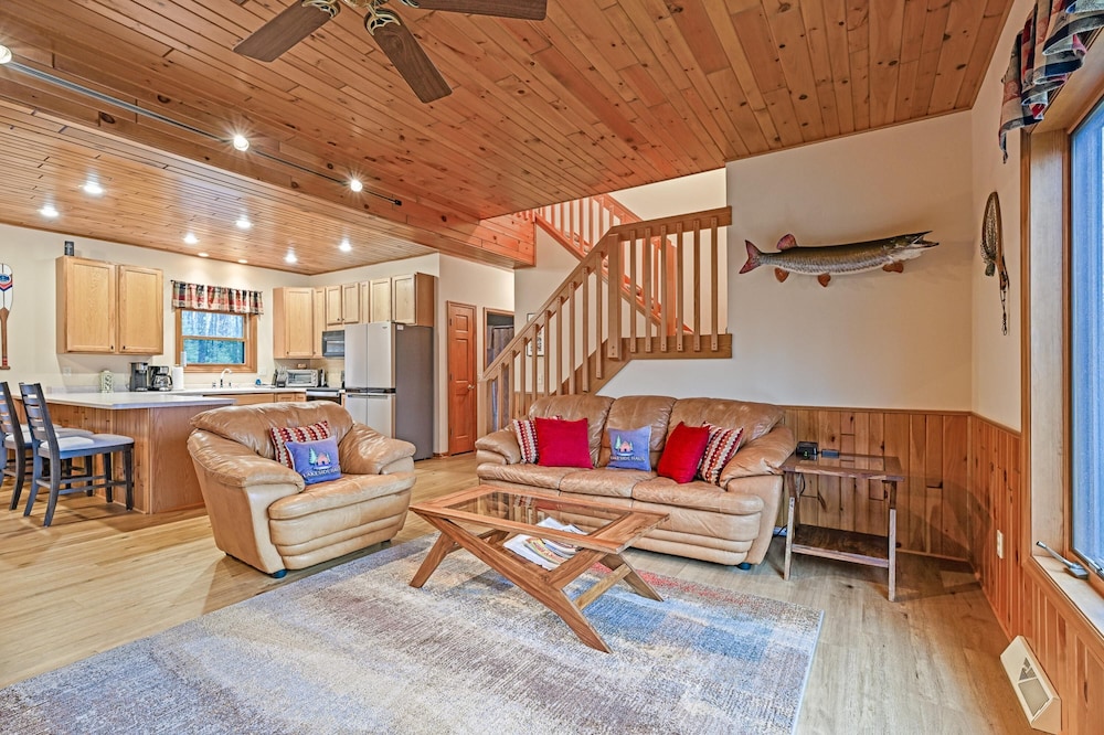 Lakeside Haus in Presque Isle view 4