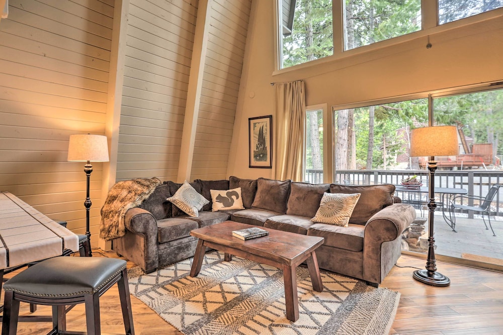Carnelian Bay Home < 1 Mi to Tahoe Beaches - Property Image 16