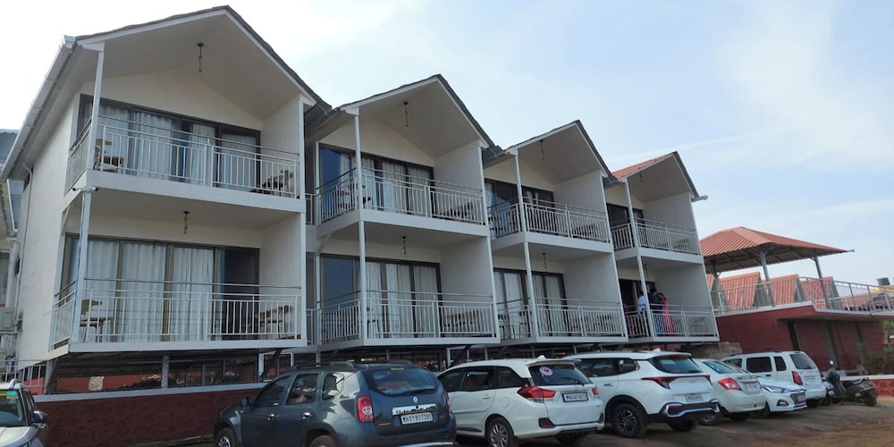 Rhythm Eco And Agro Stays
