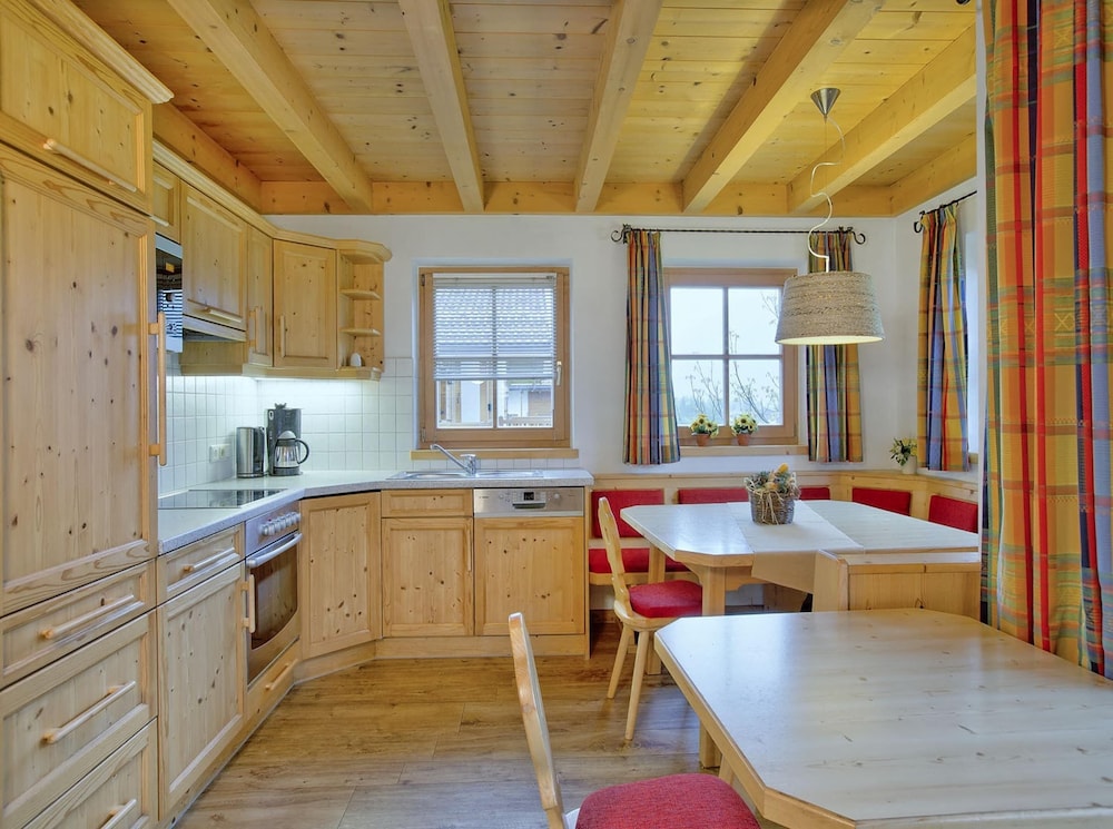 Chalet in Konigsleiten Near Ski Bus