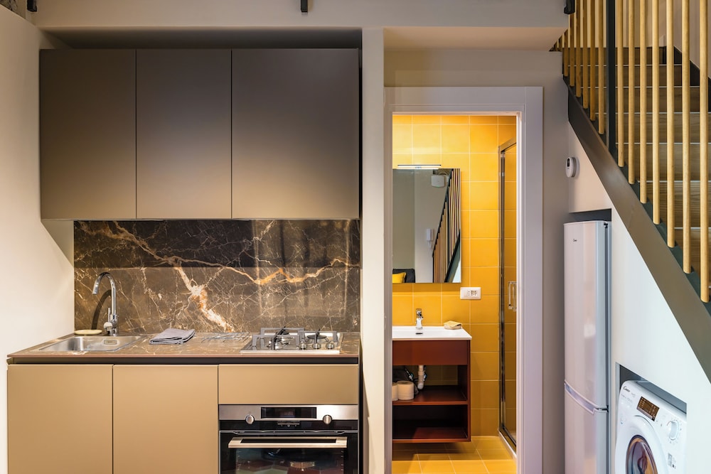 La Pinacoteca Aparthotel by NapoliApartments